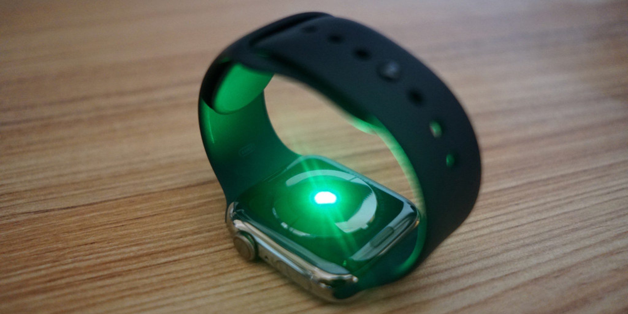 apple watch series 4 optical heart sensor